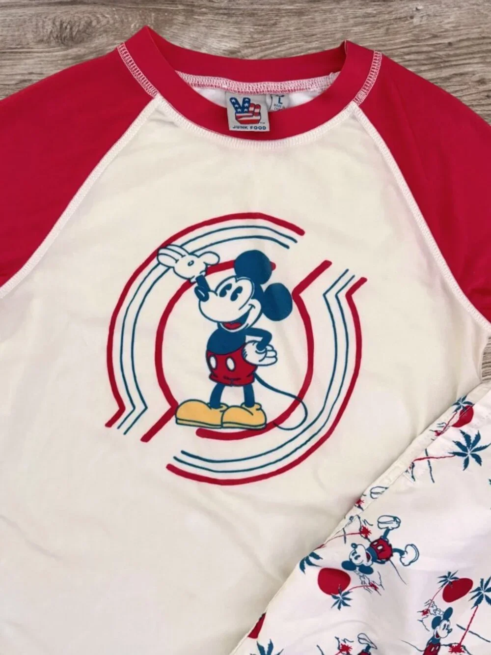 Junk Food Disney Mickey Mouse Rash Guard Swim Set Top Trunks Boys 8-10 M/L